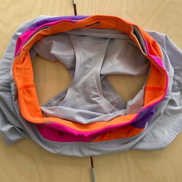 lululemon Cool Breeze Groovy Run Shorts 4.5” Size 10 - Picture 6 of 8